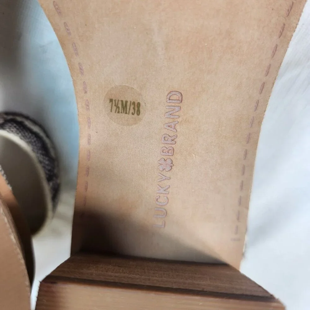 Lucky Brand Size 7.5 Women' Sandals Loklin Snake Print Ankle Strap Brown (32) - Picture 11 of 11